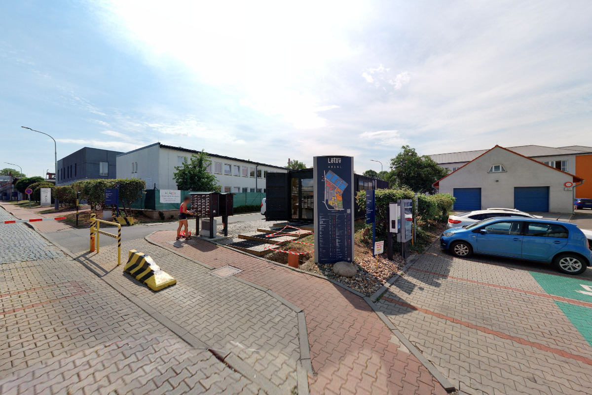 ChargeUp - nabíjecí stanice foto 1