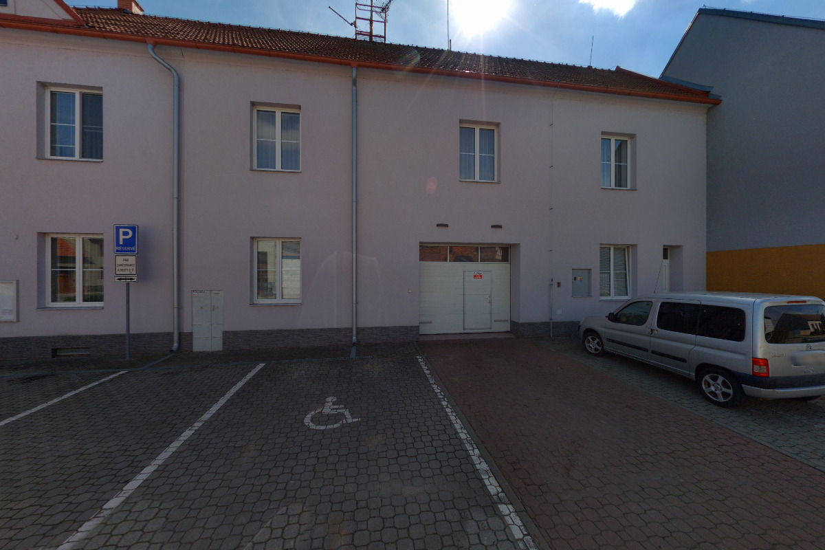 Kostice - obecní úřad foto 3