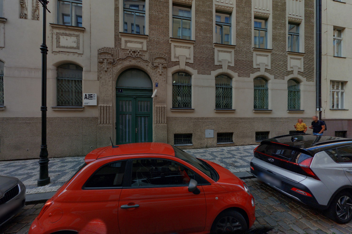 Kolej a učební středisko Akademie múzických umění v Praze foto 6