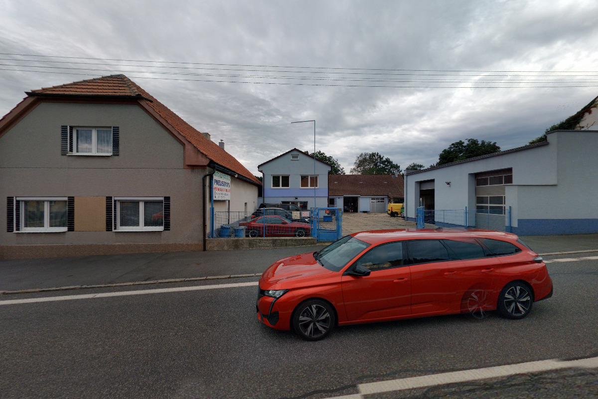 Autoservis Dubno 33 foto 5