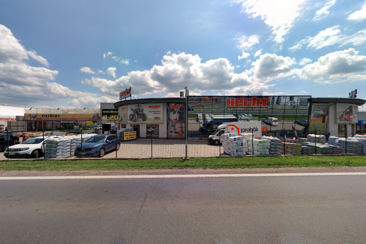 HECHT - specialista na zahradu foto 6