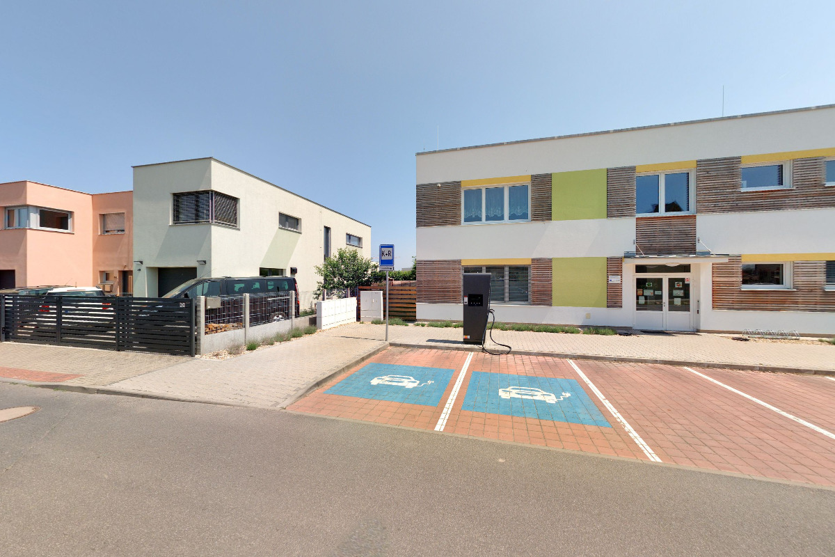 Dobíjecí stanice E.ON foto 3