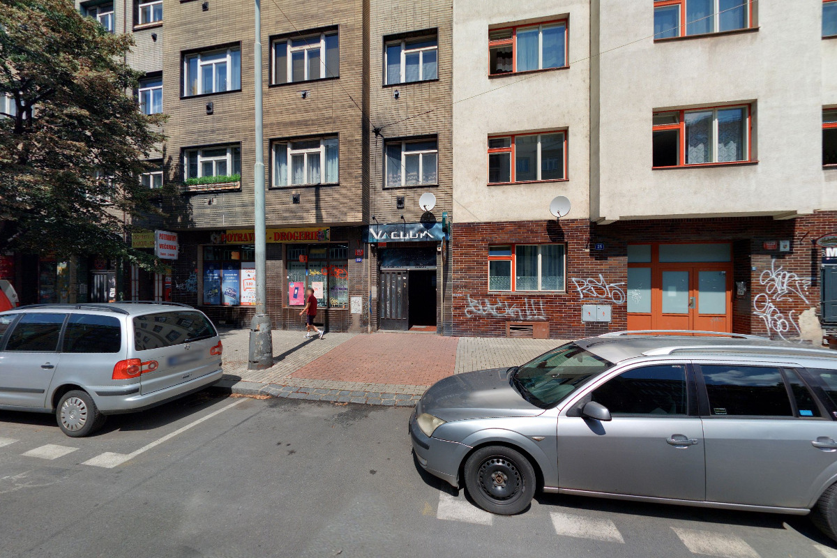 Vacuum Music & Foosball Space