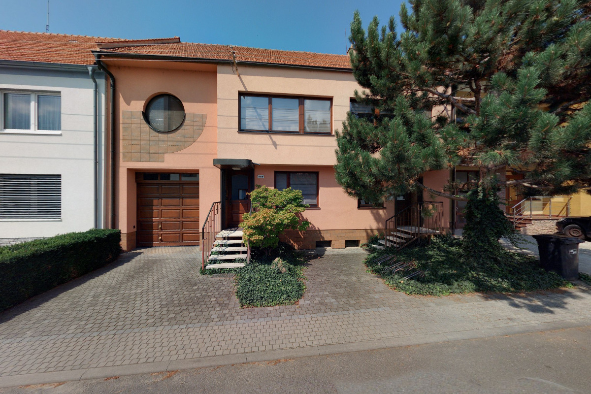 MUDr. Jarmila Kusáková