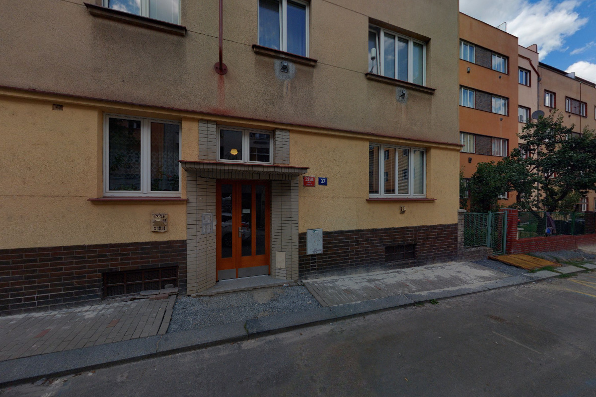 IROS, Inženýrsko-realitní a obchodní společnost, spol. s r.o.