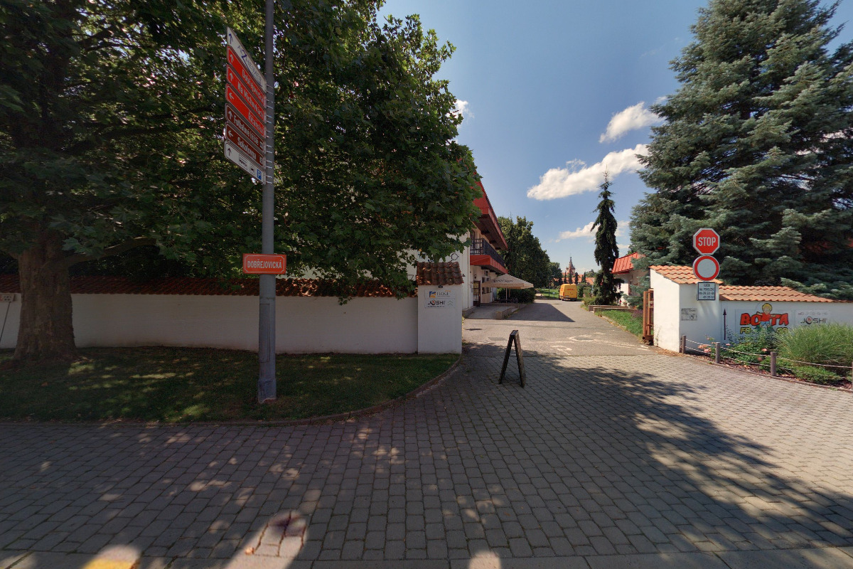 ZUŠ FLOW - Pobočka Průhonice foto 2