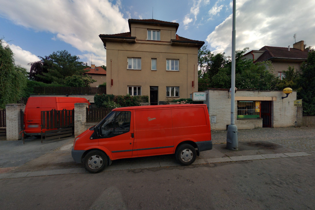 Smíšené zboží U dejvického rybníčku 1890/17