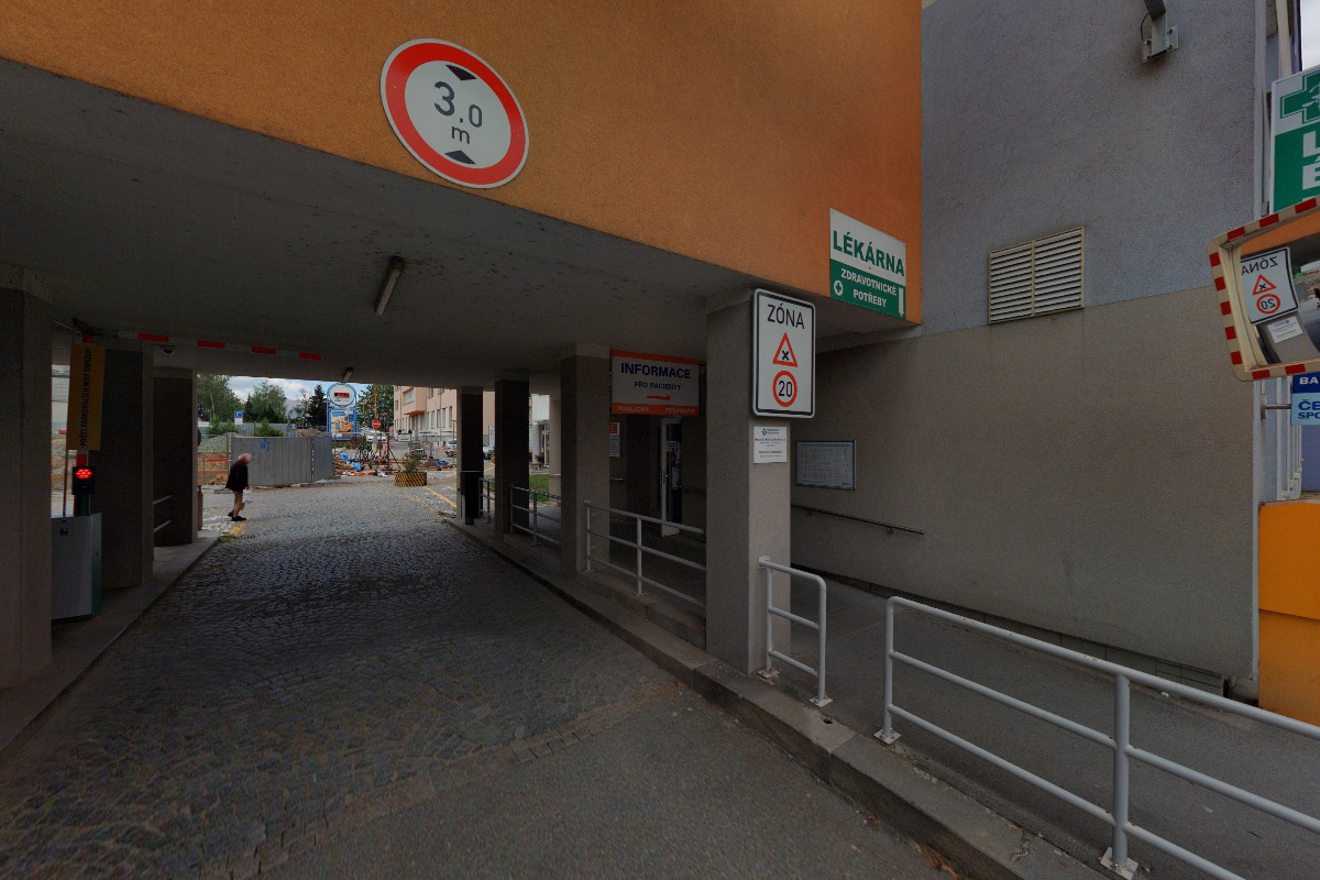 Bankomat České spořitelny foto 4