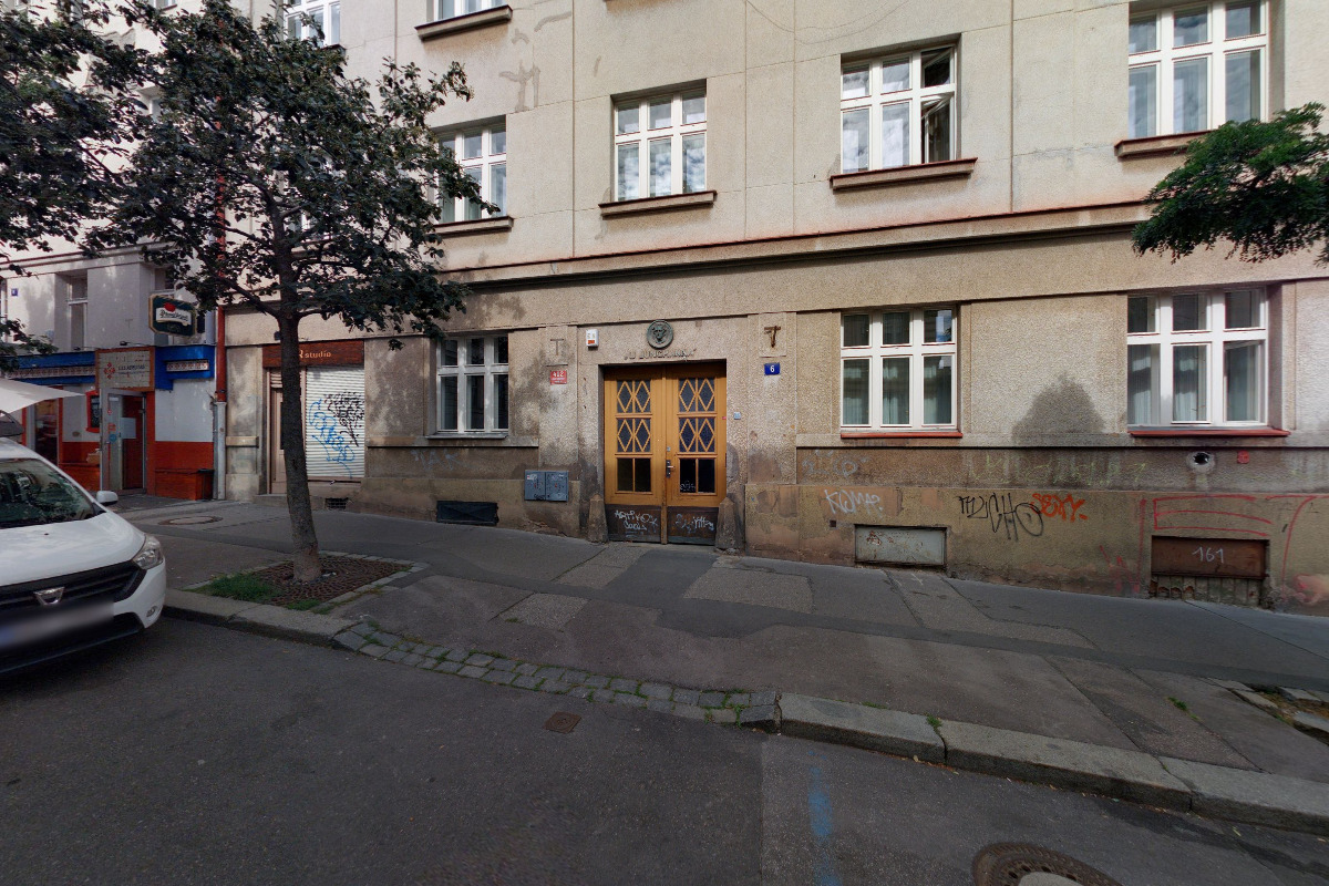 JR studio - Adéla Drábková