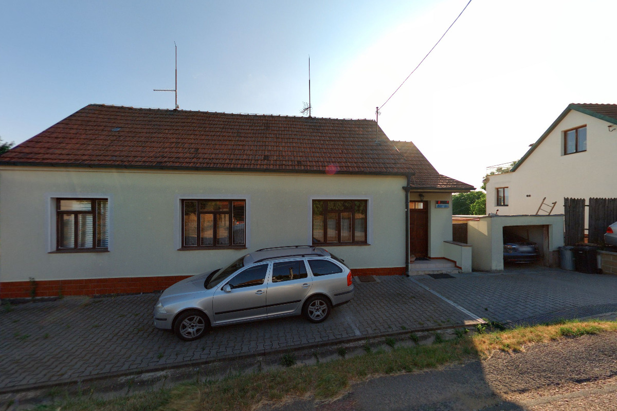 Žemlička Ivo - vývoj implantátů