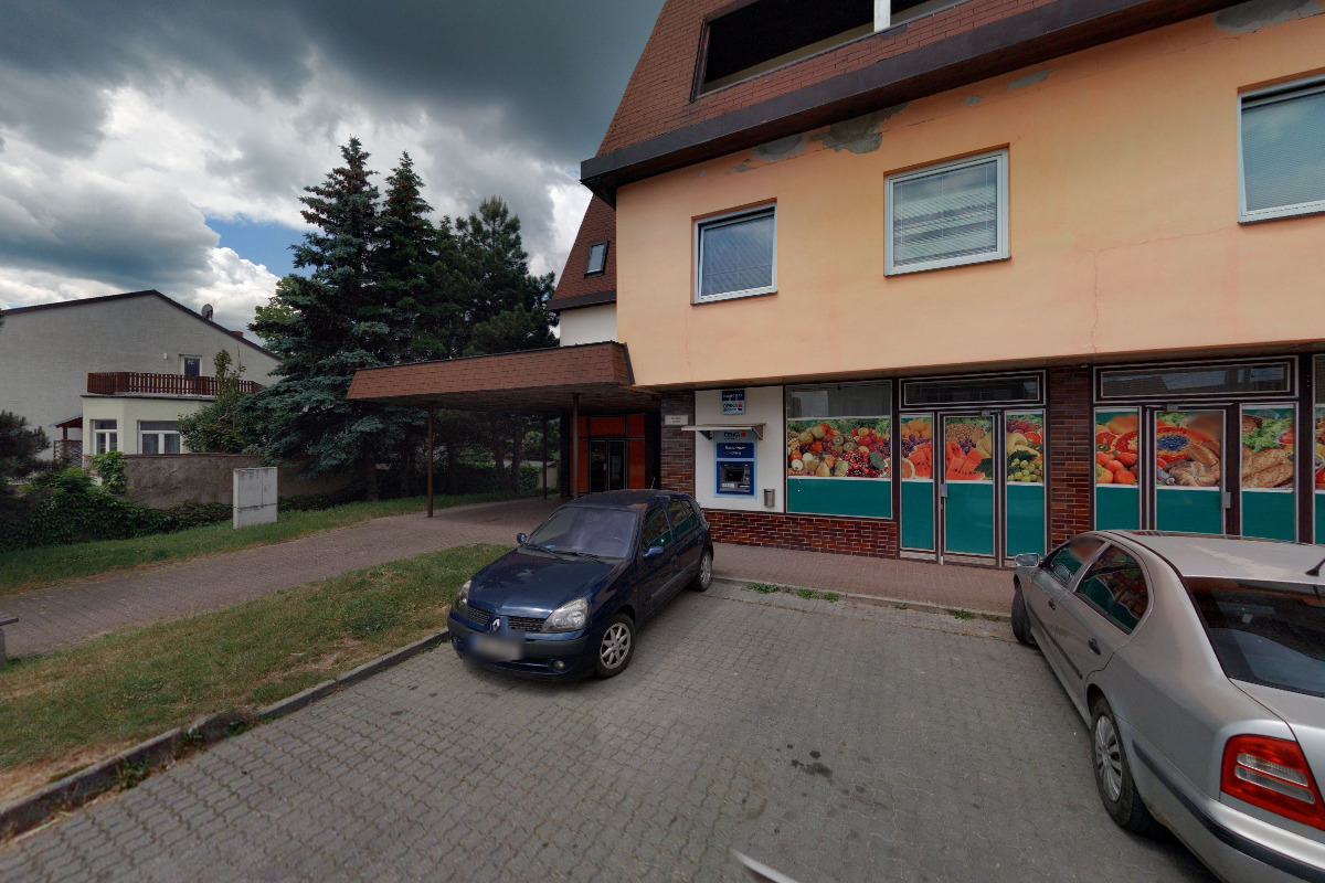 Bankomat České spořitelny foto 2