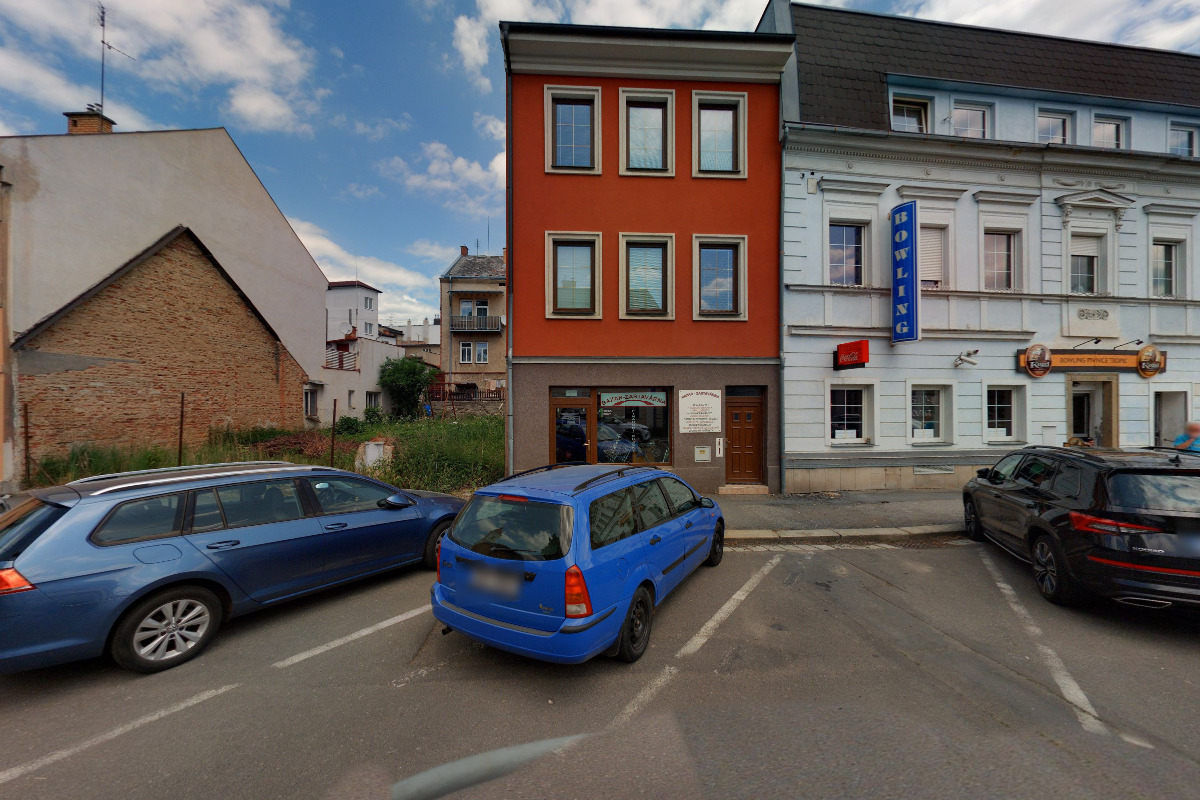 Lenka Forchová - BAZAR ZASTAVÁRNA foto 4