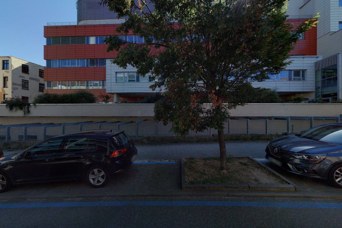 Transfúzní oddělení a centrum darování krve FNuSA