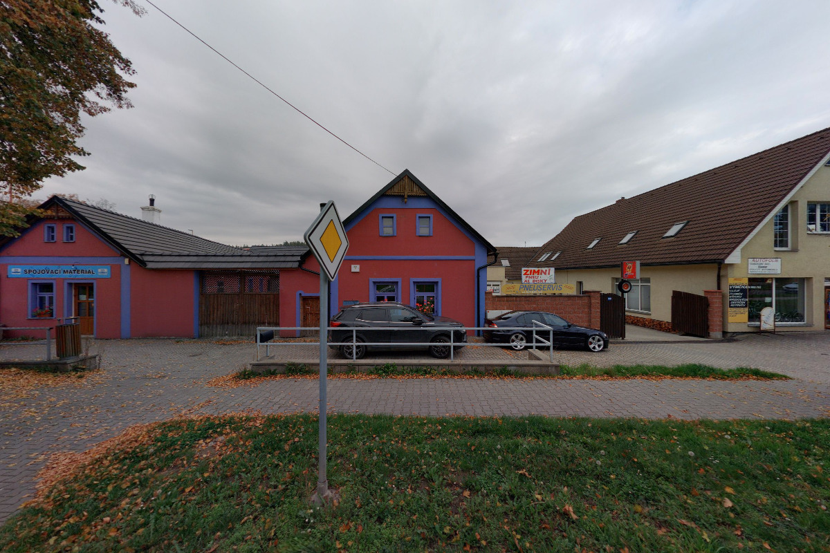 šk PLUS, spol.s r.o.