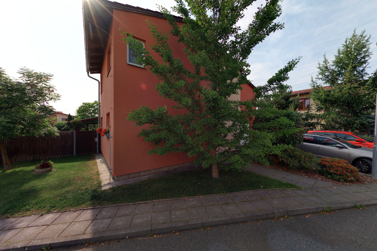 ČESKÁ REALITNÍ AGENTURA, s.r.o.