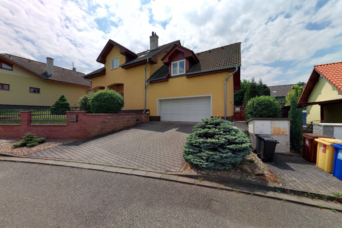 KS Technology, s.r.o.