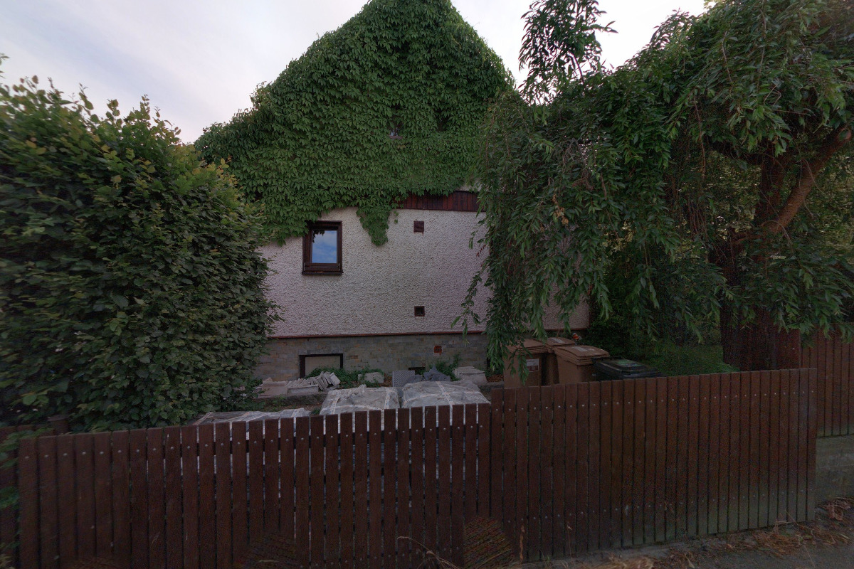 Nadace Josefa Viewegha Sklářská huť František