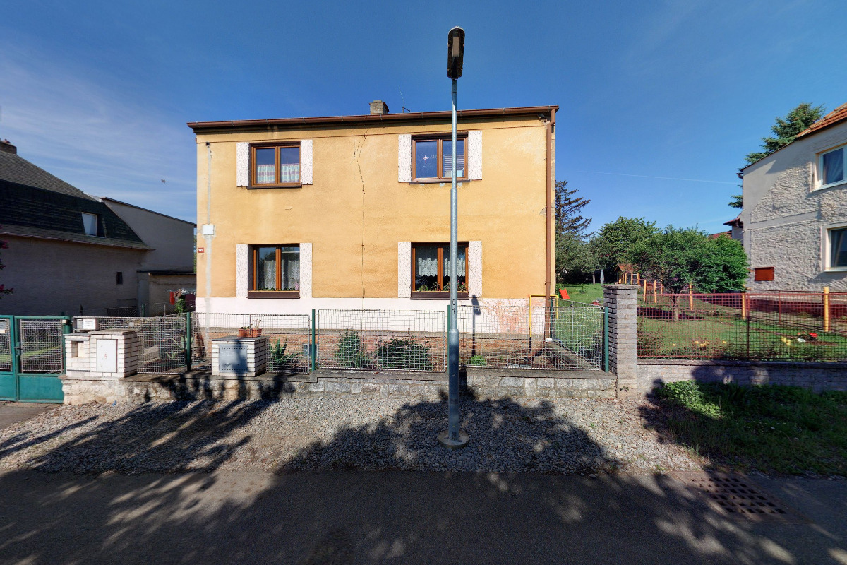 Marta Blažková - OPRAVY ODĚVŮ foto 2