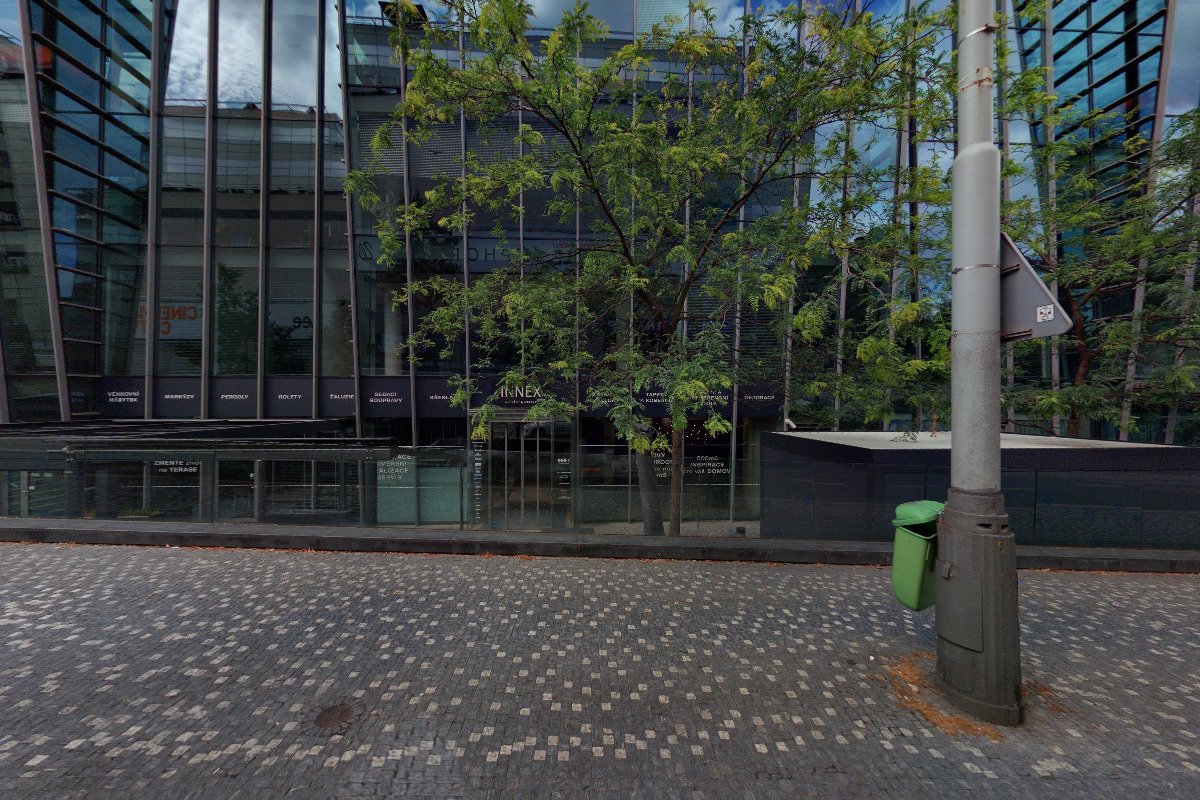 Courtyard by Marriot - Dobíjecí stanice E.ON