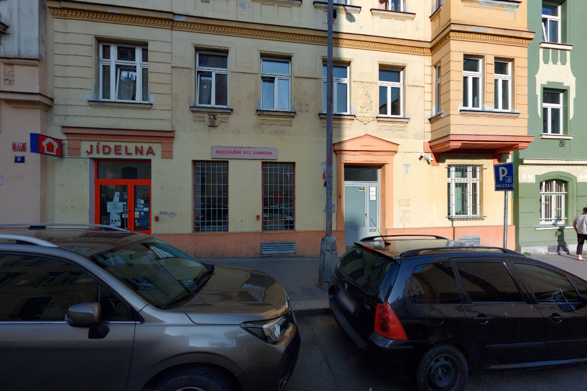 Jídelna Kuchařek bez domova foto 2