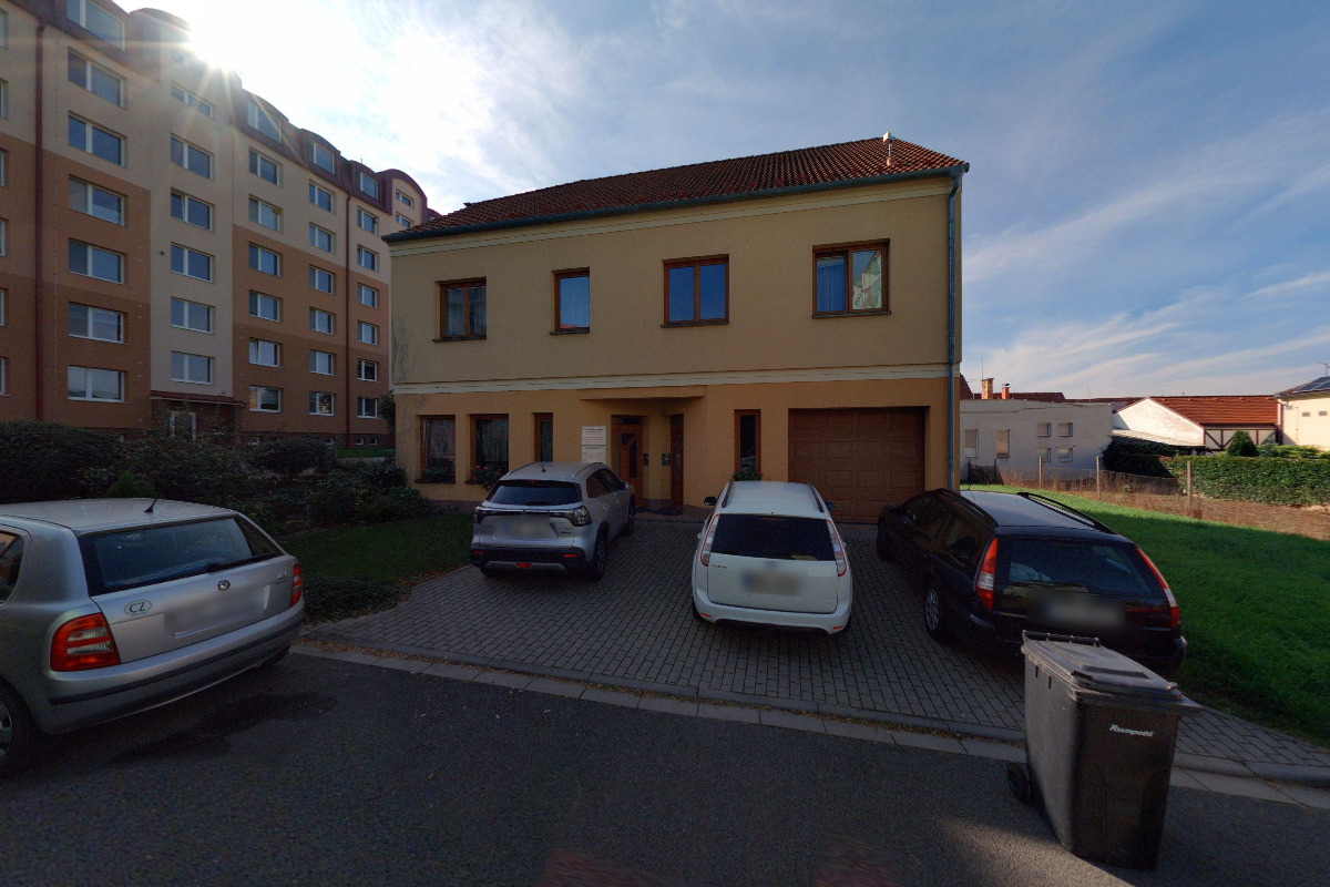 MUDr. Tibor Záhumenský