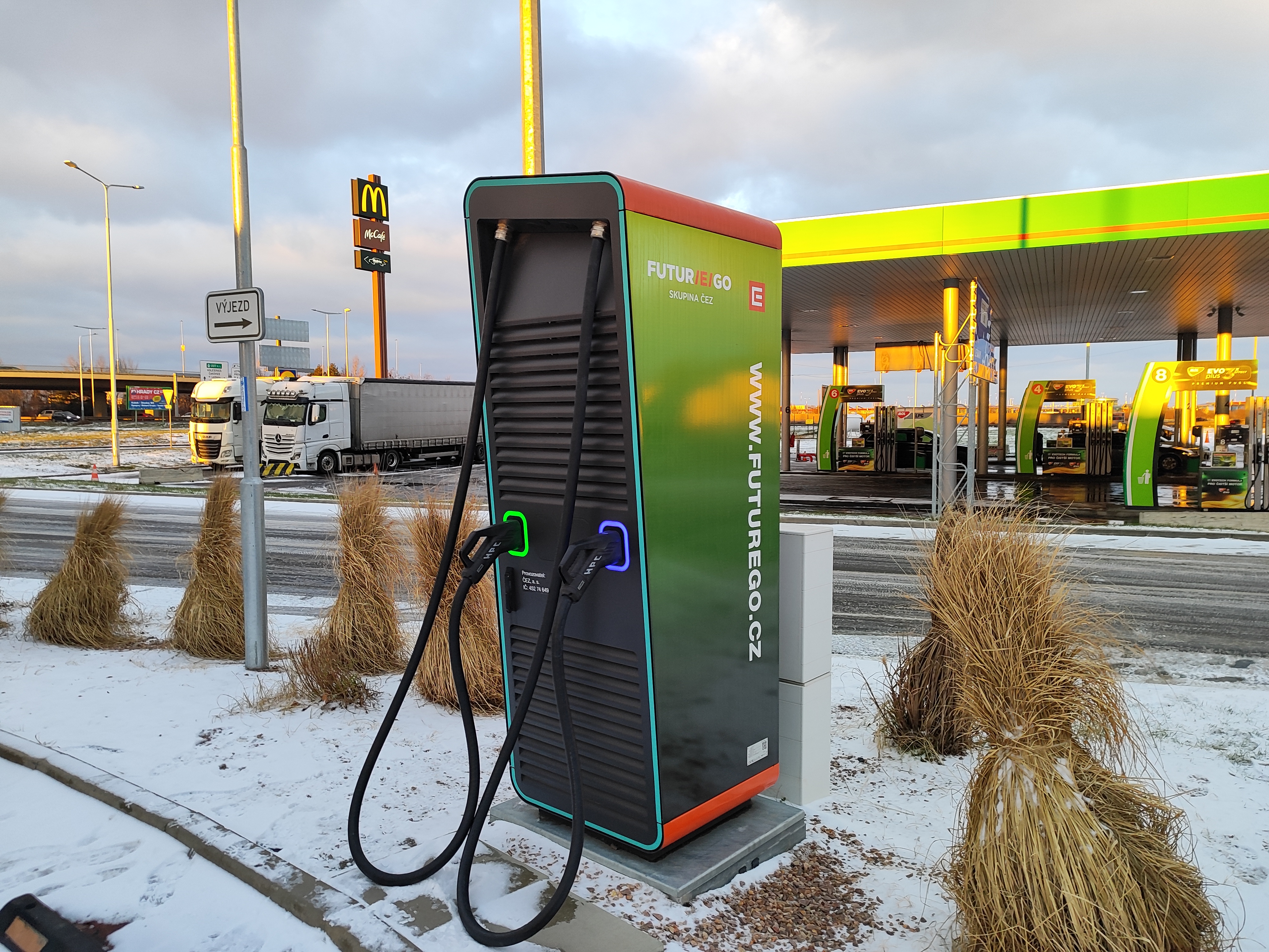 Nabíjecí stanice ČEZ foto 4