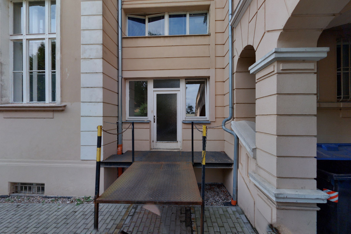 Centrum - diagnostika a léčba maligního melanomu - Fakultní nemocnice Královské Vinohrady