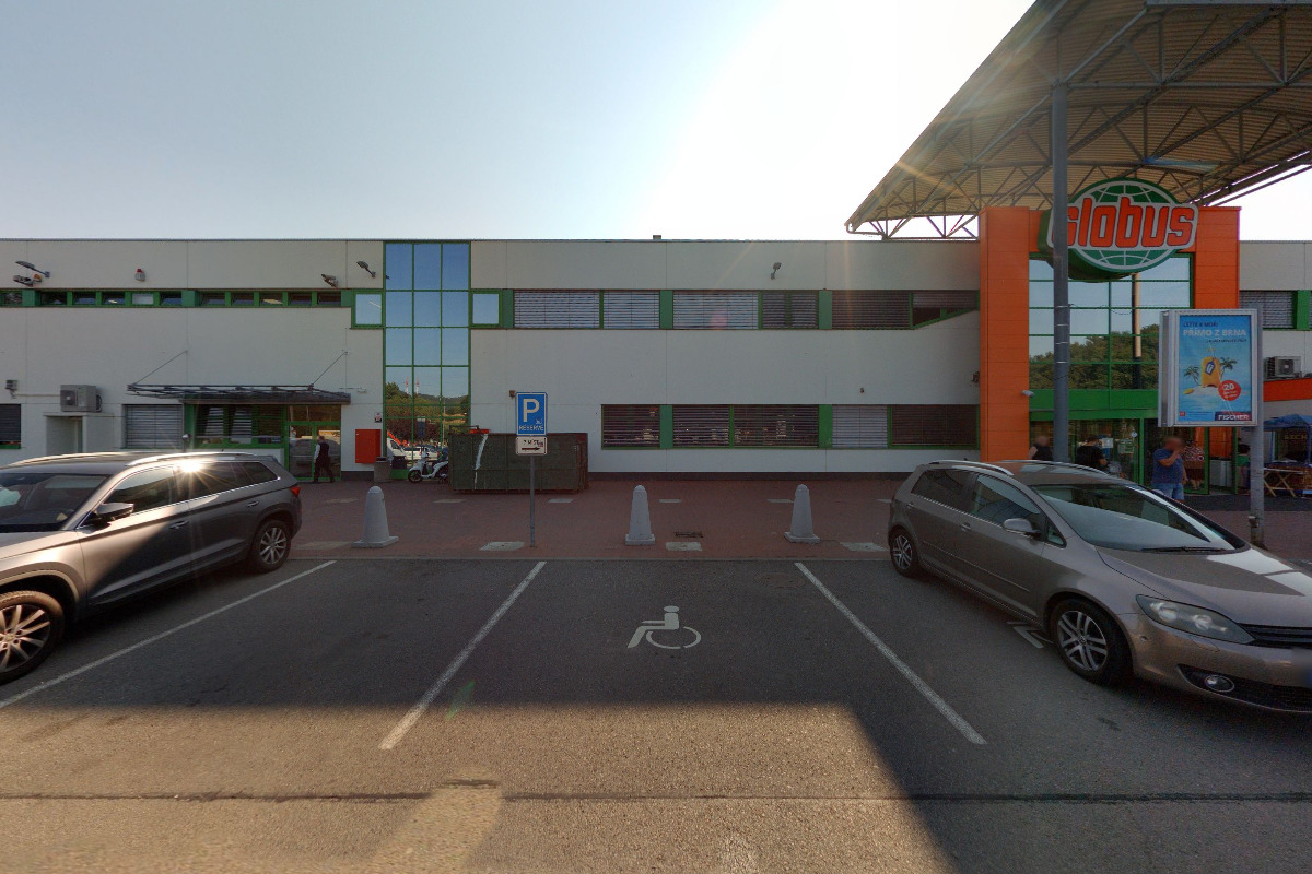 Čistírna, prádelna a opravna oděvů Arbela foto 1