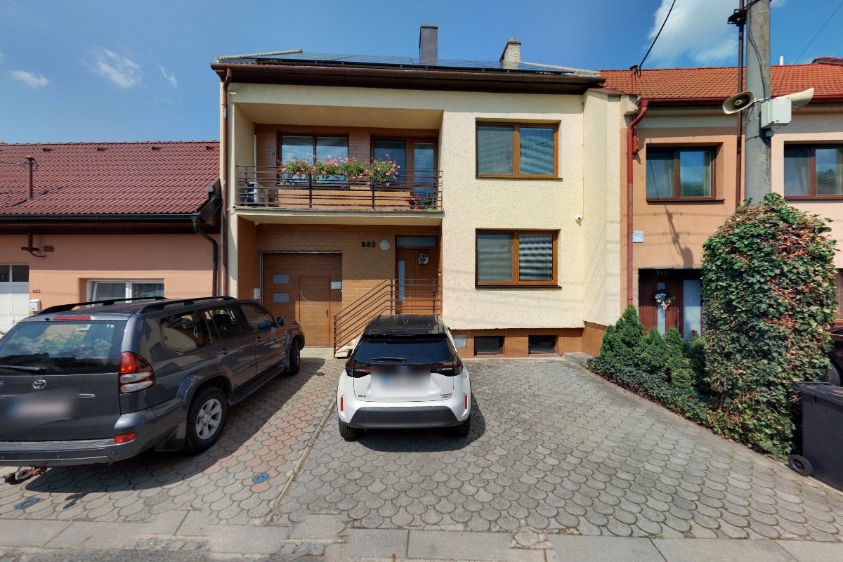 Pavel Čápek - Opravy autokaroserií