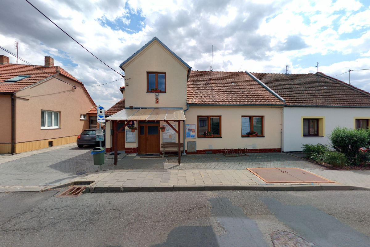 Otmarov - obecní úřad foto 4