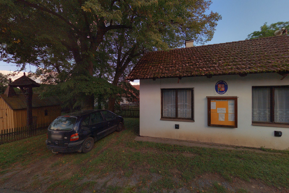 Čejkovice - obecní úřad foto 4
