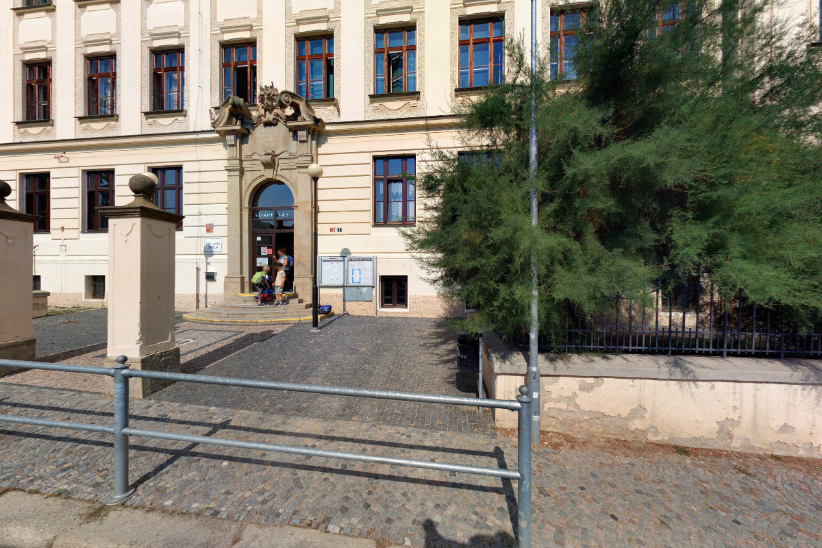 ZŠ Kutná Hora, Kamenná stezka foto 3