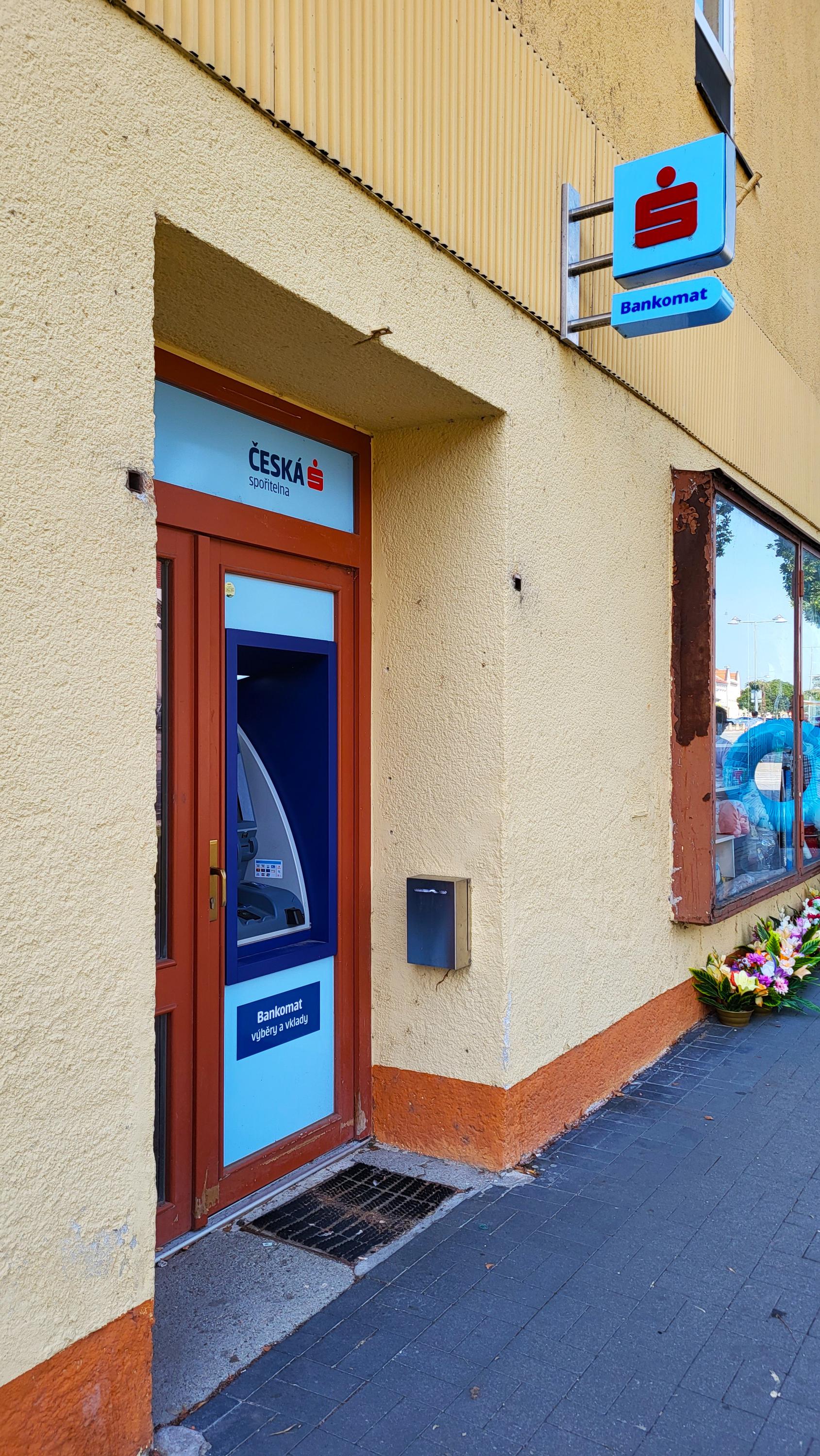 Bankomat České spořitelny foto 5