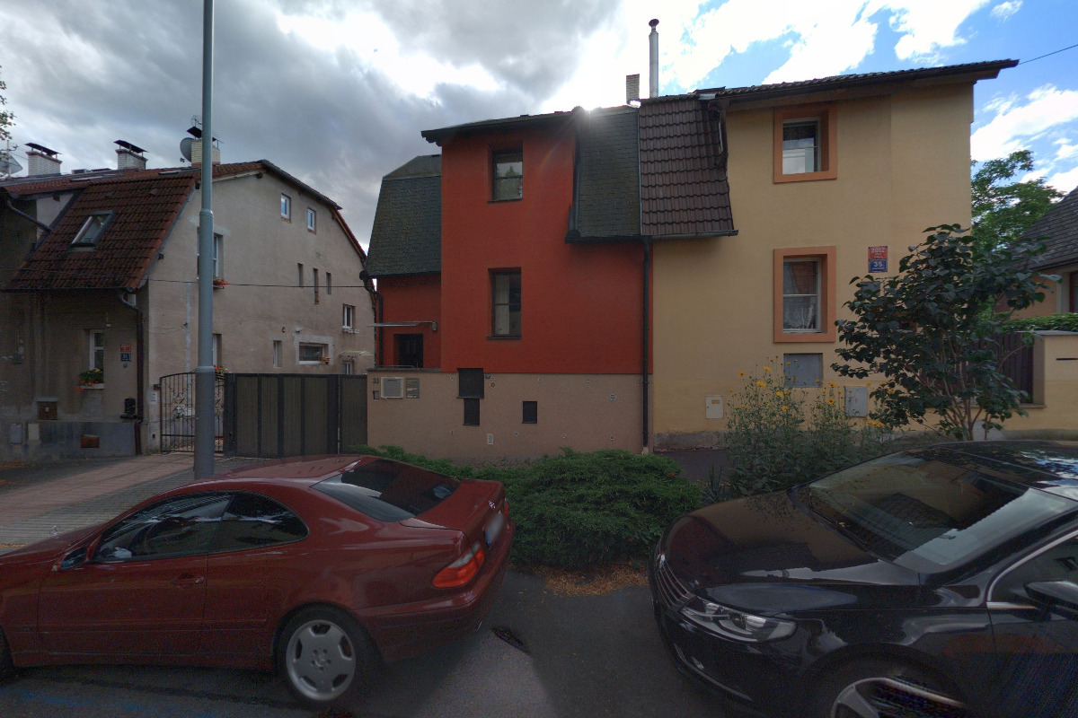 PROVIA INVEST, s.r.o.