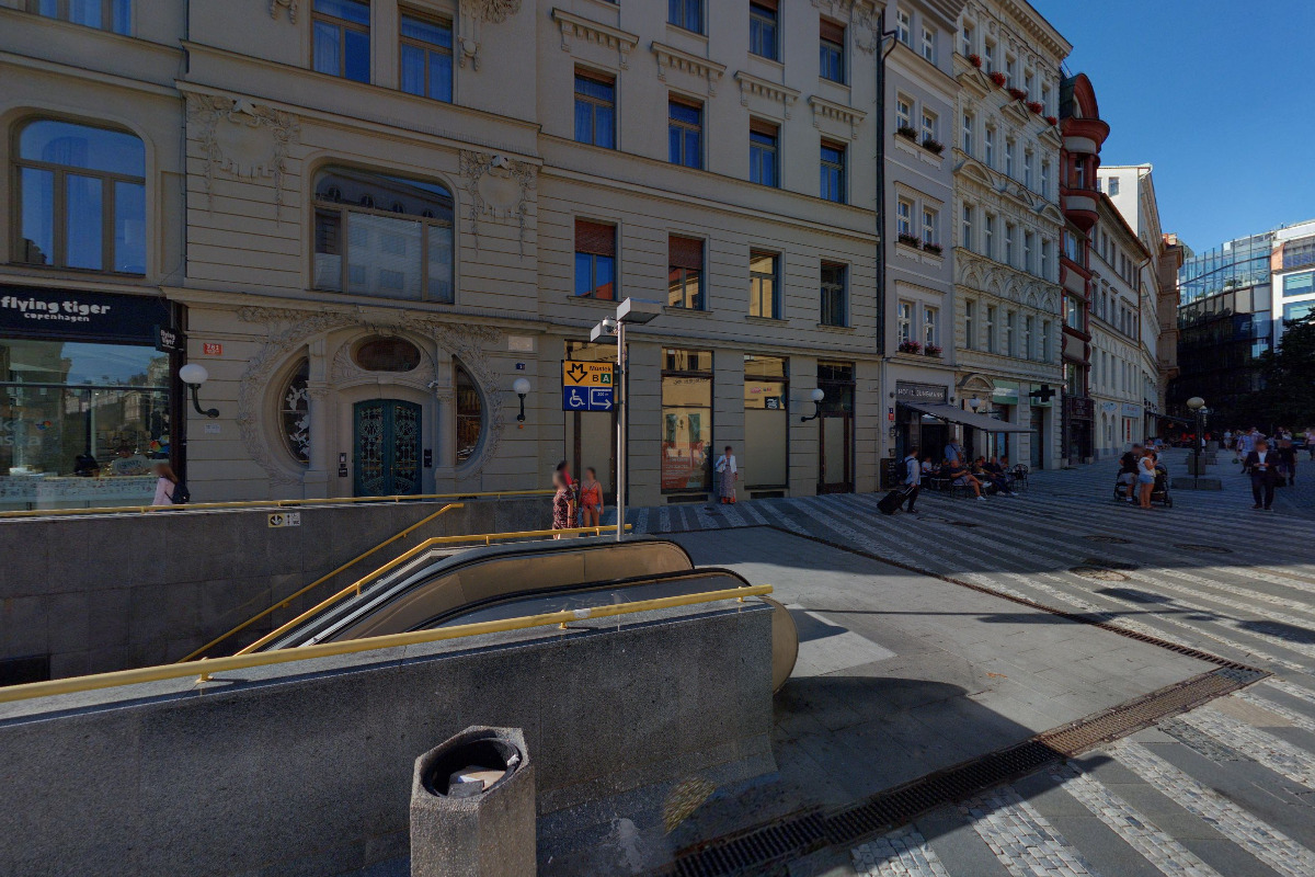 Bankomat UniCredit Bank Czech Republic