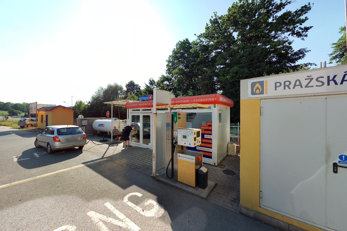 Pražská plynárenská - plnicí stanice CNG