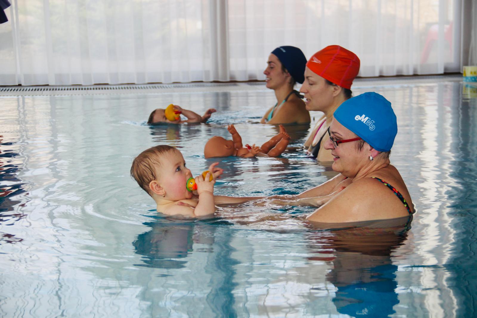 Plavání kojenců Martina Hecklová foto 2