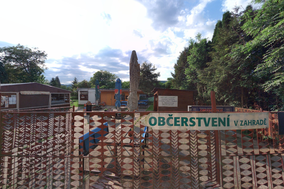 Občerstvení V zahradě