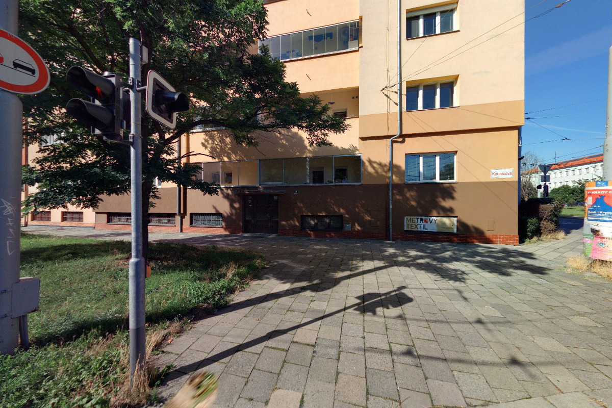 PROVON s.r.o. Metrový textil