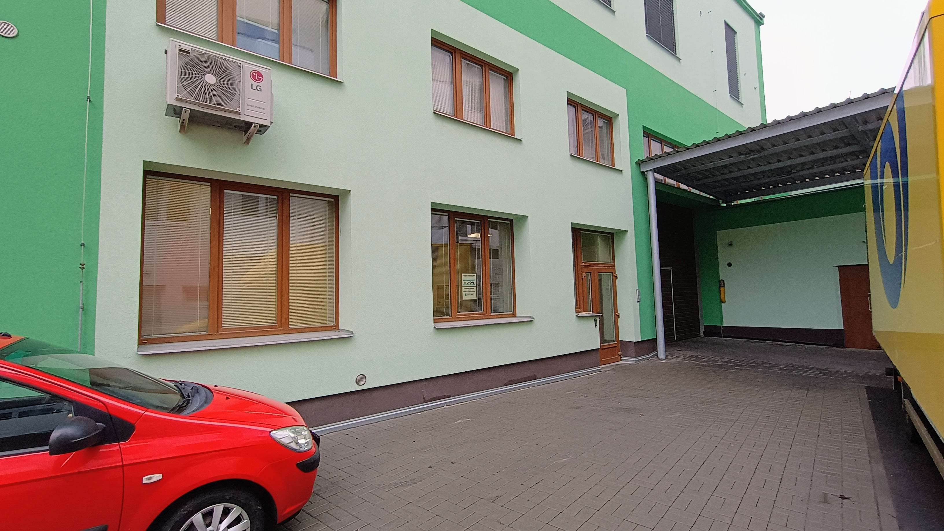 NOVÁ ŠKOLA, s.r.o. foto 3