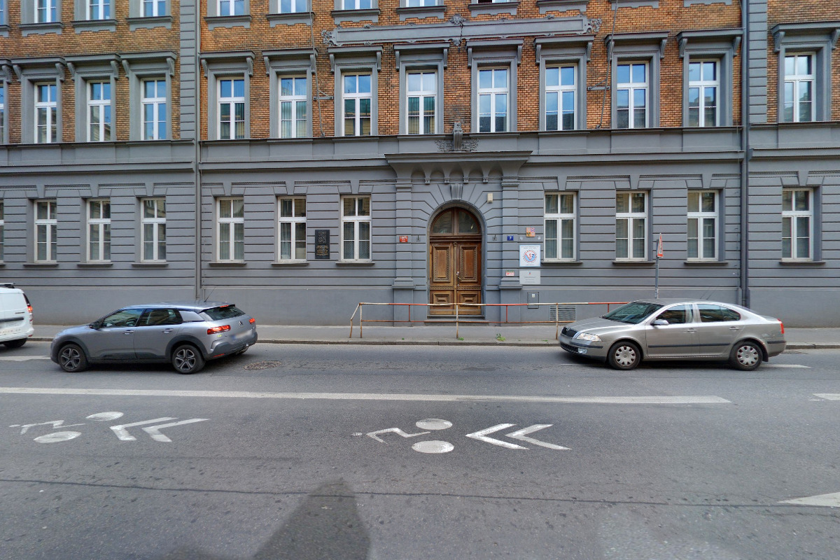 Vysoká škola zdravotnická, o. p. s. foto 5