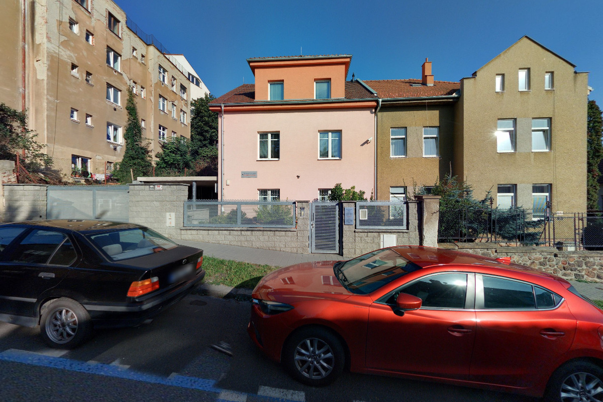 Success Smile s.r.o. - MUDr. Toni Kheir