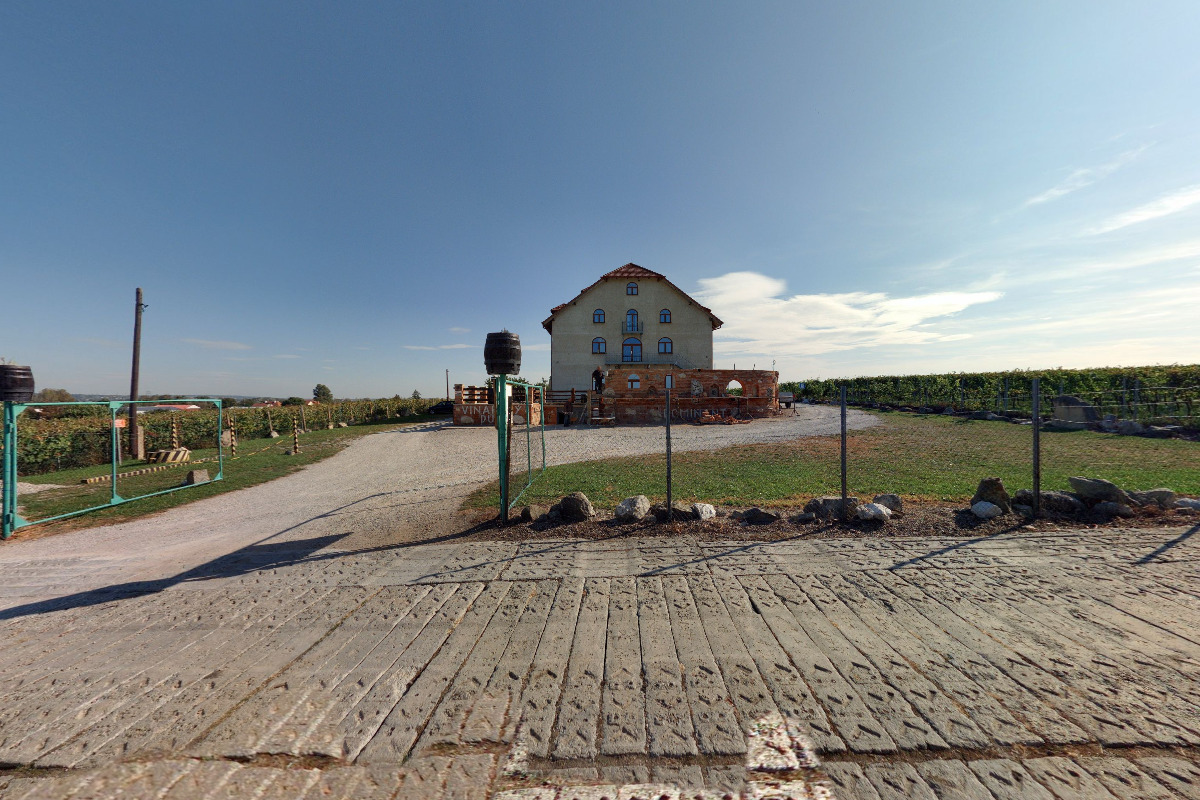 Vinařský dům Dominant