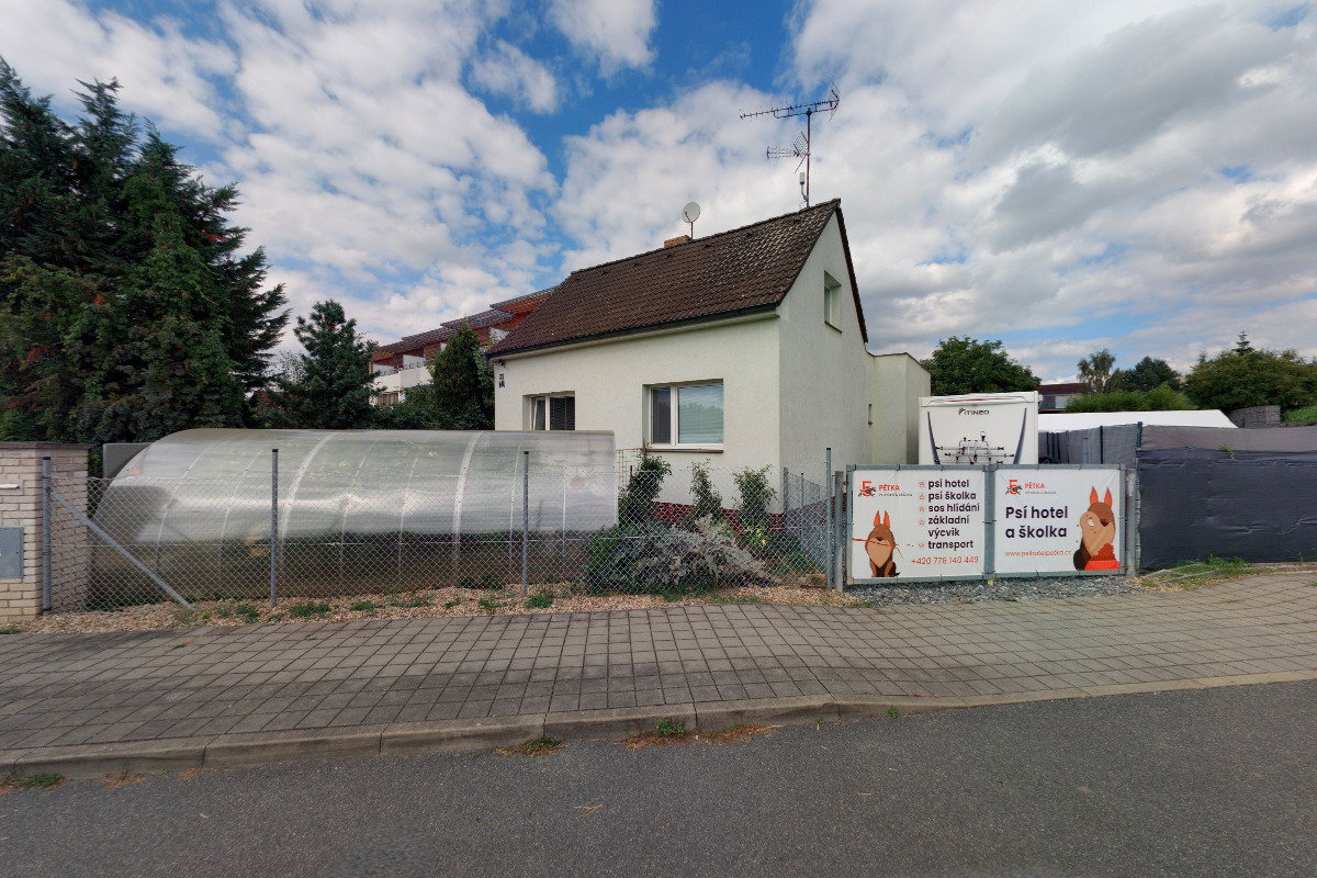 Psí hotel a školka Pětka