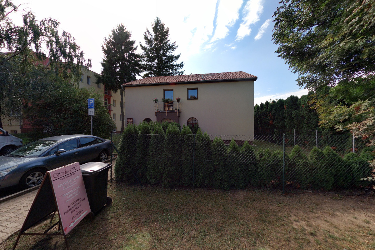 Studio-H - Hana Ziková