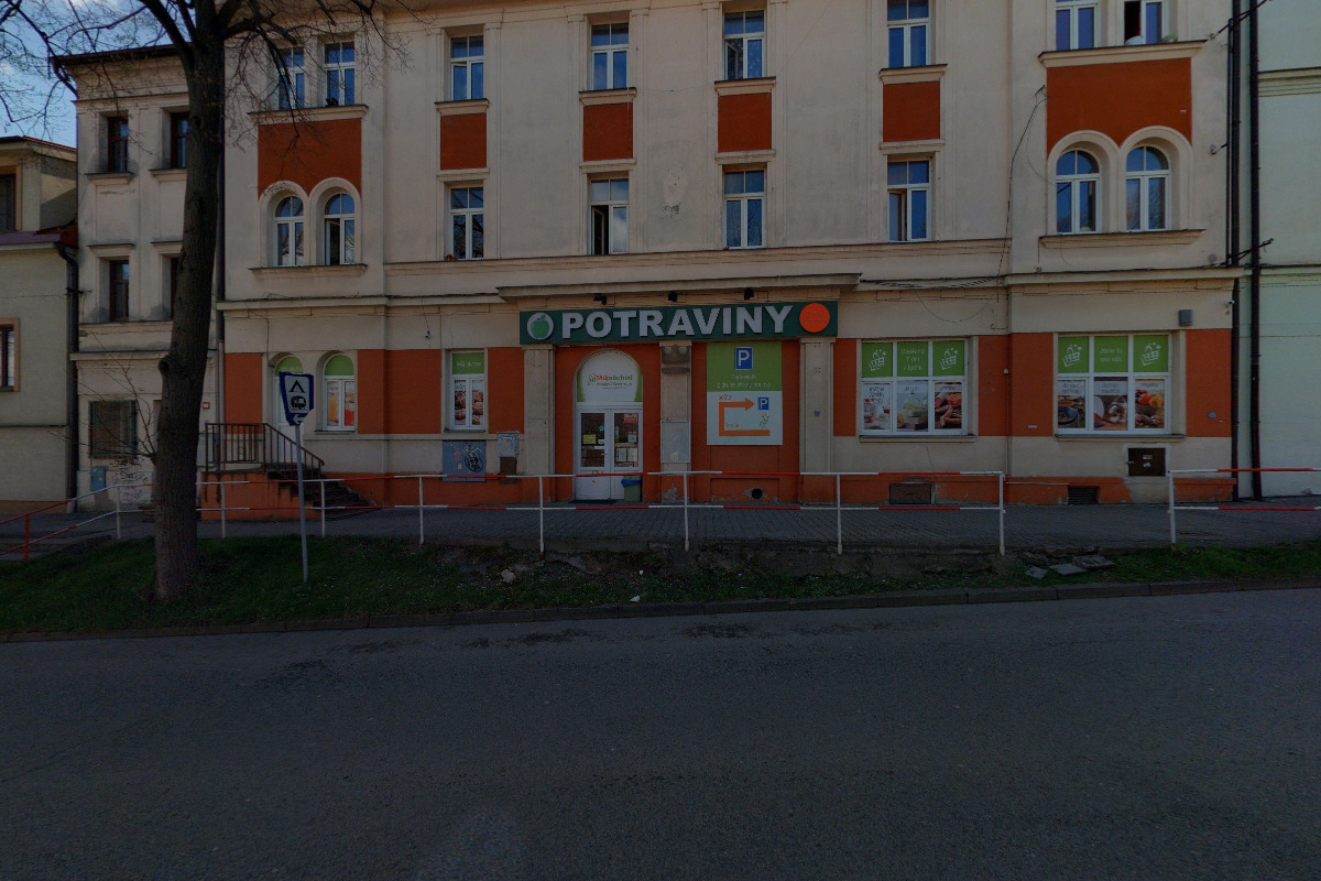 Potraviny u České koruny foto 3
