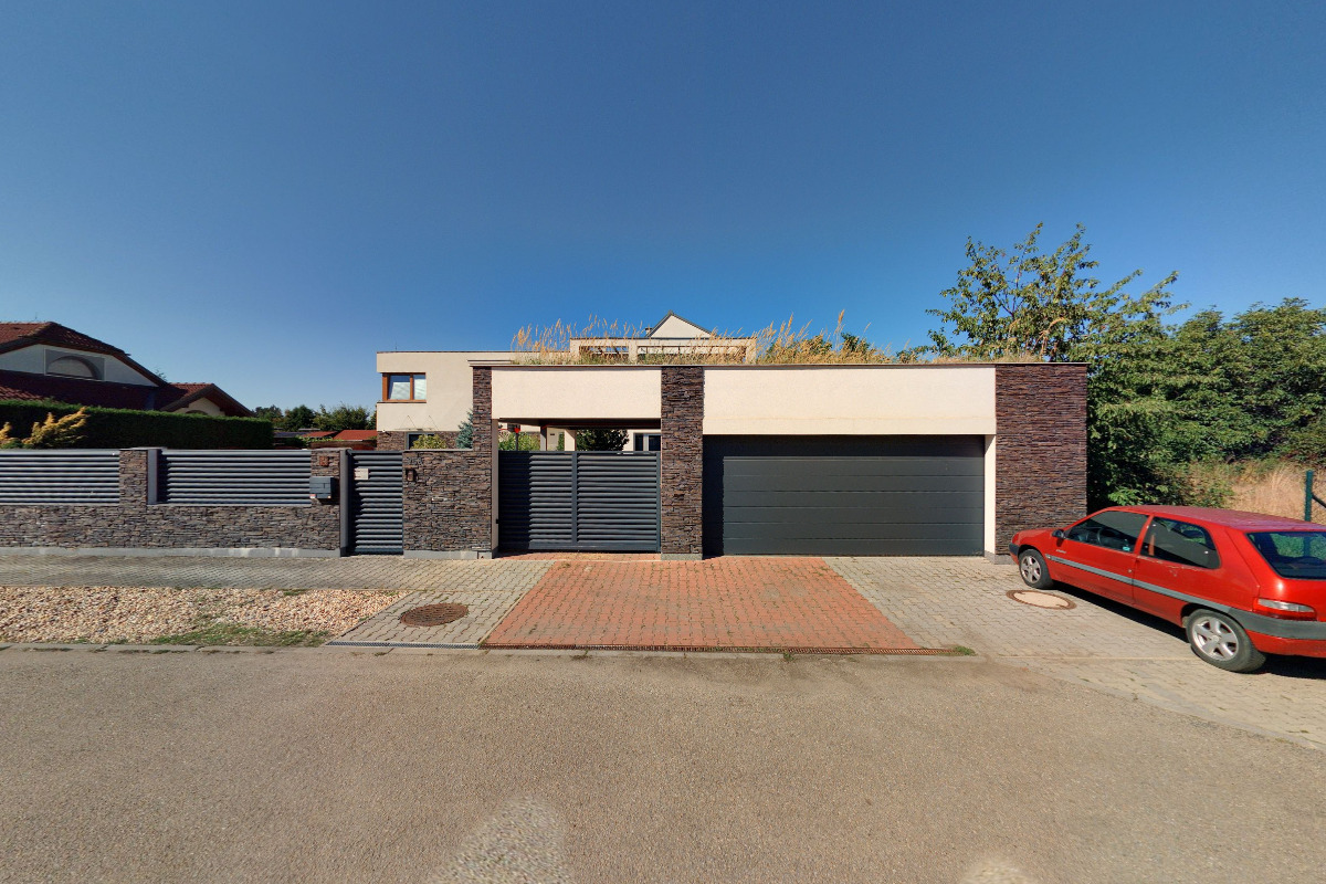 PROARMS CZ spol. s r.o.