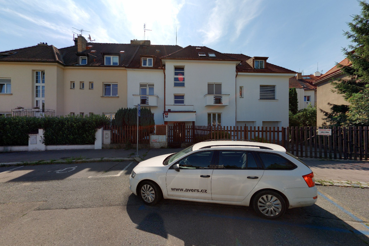 J.M.D.INTERNATIONAL, s.r.o.