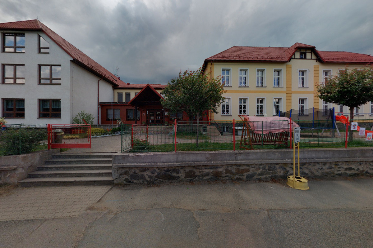 Masarykova ZŠ Klášterec nad Orlicí foto 3