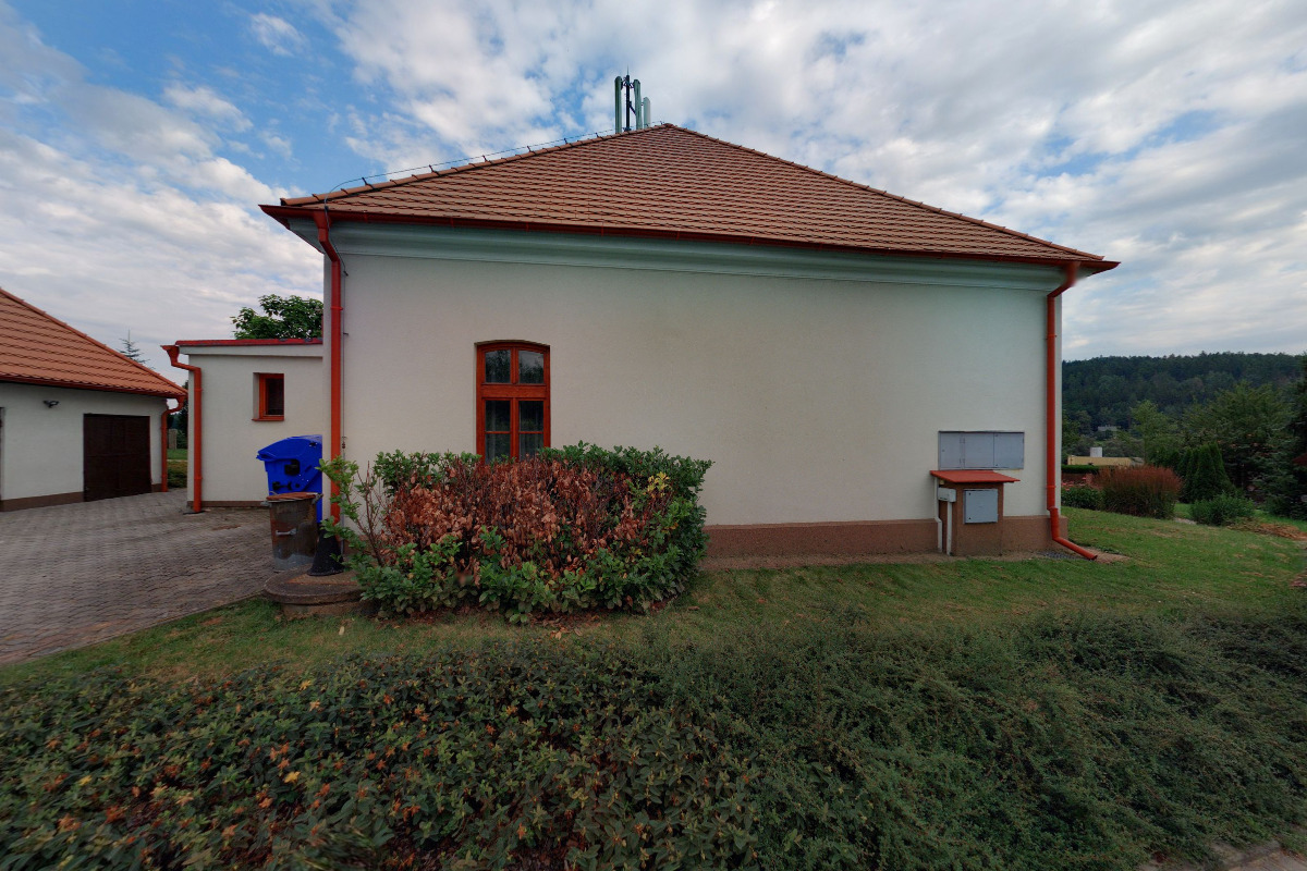 Libeř - obecní úřad foto 3